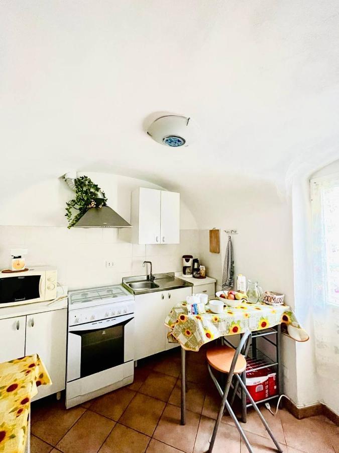 Ca' De Raffe' Apartment Lingueglietta ภายนอก รูปภาพ