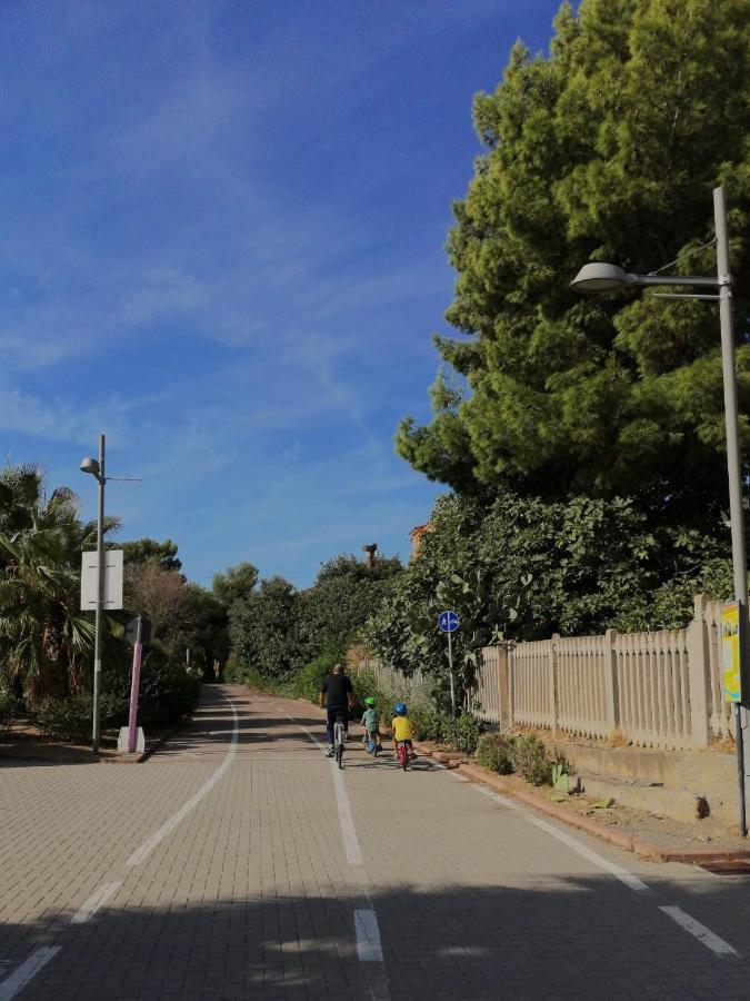Ca' De Raffe' Apartment Lingueglietta ภายนอก รูปภาพ