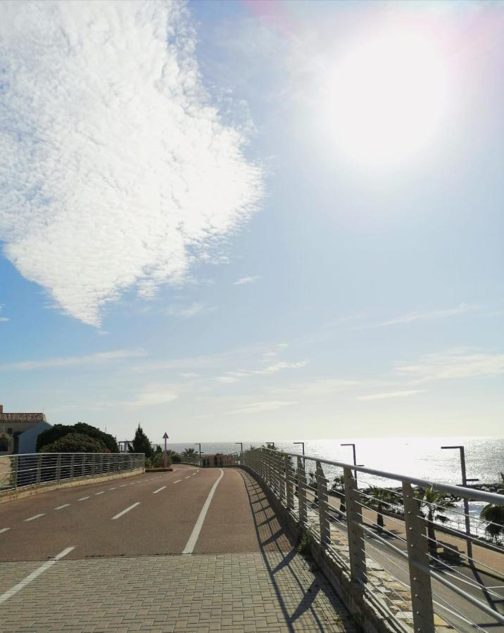Ca' De Raffe' Apartment Lingueglietta ภายนอก รูปภาพ